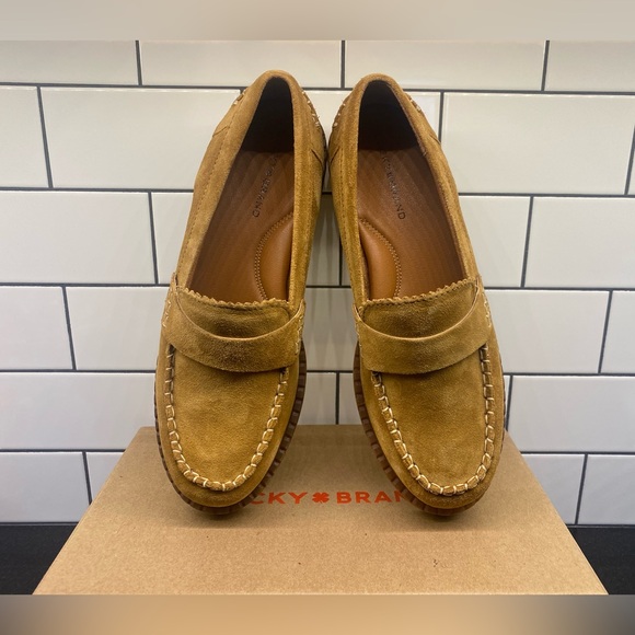 Lucky Brand “Larissah” Rich Suede 
Size 9
Color: Cuoio - Picture 1 of 6